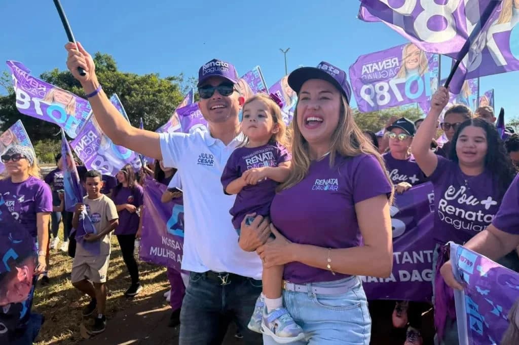 Renata Daguiar apresenta número de campanha para apoiadores no Parque da Cidade